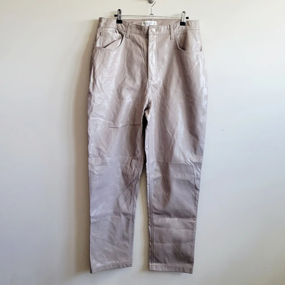 Abercrombie & Fitch‎ Curve Love Vegan Leather 90s Straight Pant In Taupe